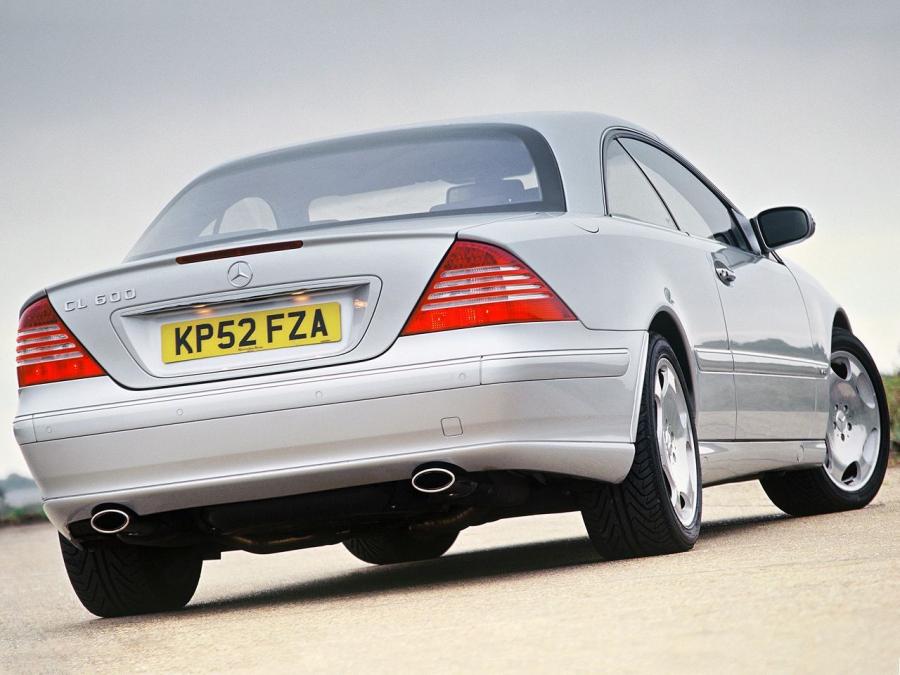  Mercedes-Benz CL600 2002 года  (UK) (фото 2 из 3)